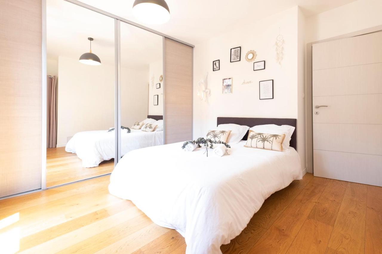Sommeiller A 2 Min Du Lac Apartment Annecy Ngoại thất bức ảnh