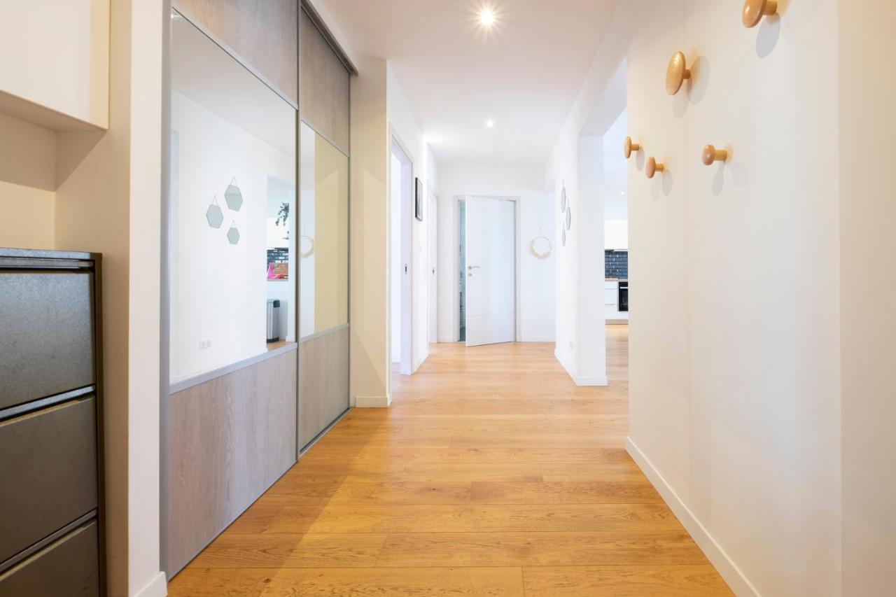Sommeiller A 2 Min Du Lac Apartment Annecy Ngoại thất bức ảnh
